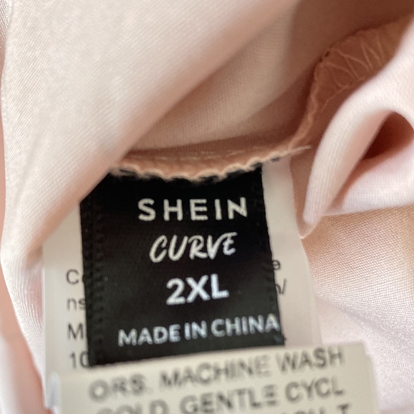 Pre-loved Shein Curve Women's Baby Pink Tunic Dress with Detachable Size 2XL - Picture 7 of 13